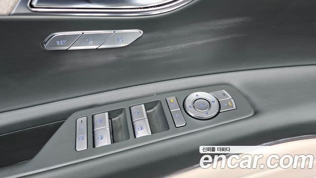 Genesis GV80 2025 — Photo 14/32