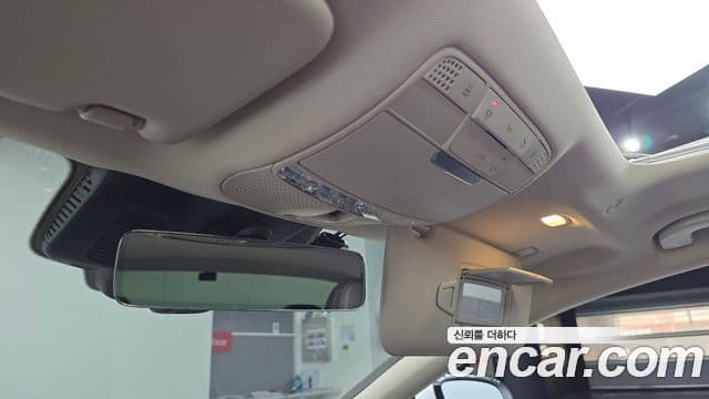 Mercedes-Benz CLS-Class 2021 — Photo 9/31