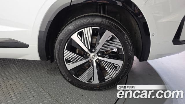 Renault Samsung Grand Koleos 2024 — Şəkil 21/31