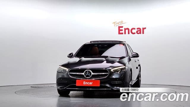 Mercedes-Benz C-Class 2023 — Фото 3/20