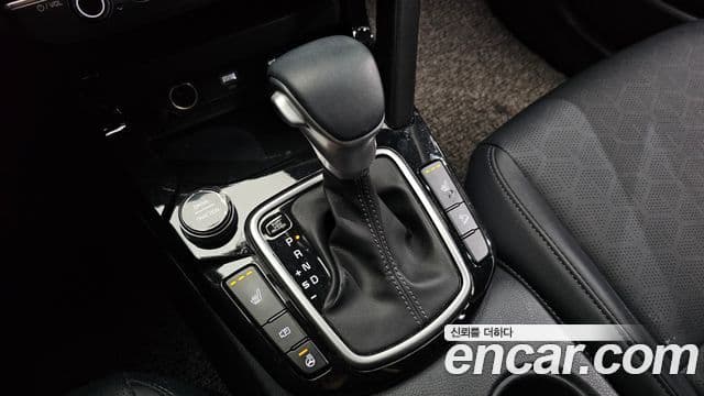 Kia Seltos 2022 — Şəkil 9/20
