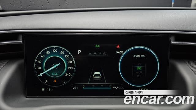 Hyundai The New Tucson 2021 — ფოტო 8/20