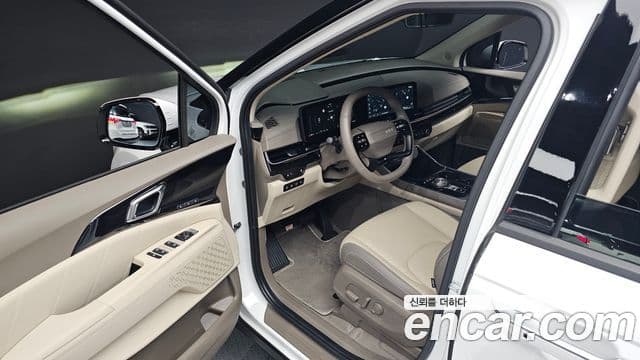 Kia Carnival 2025 — Şəkil 10/20