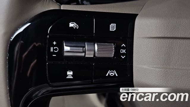 Kia Carnival 2025 — Şəkil 15/20