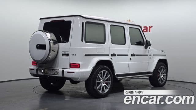 Mercedes-Benz G-Class 2020 — Photo 21/30