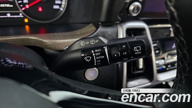 Kia Sorento 2021 — ფოტო 17/20