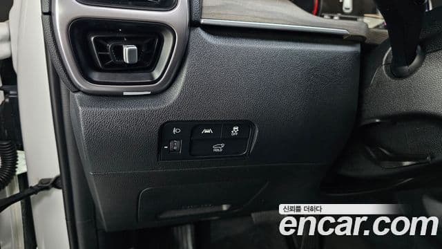 Kia Sorento 2021 — ფოტო 18/20
