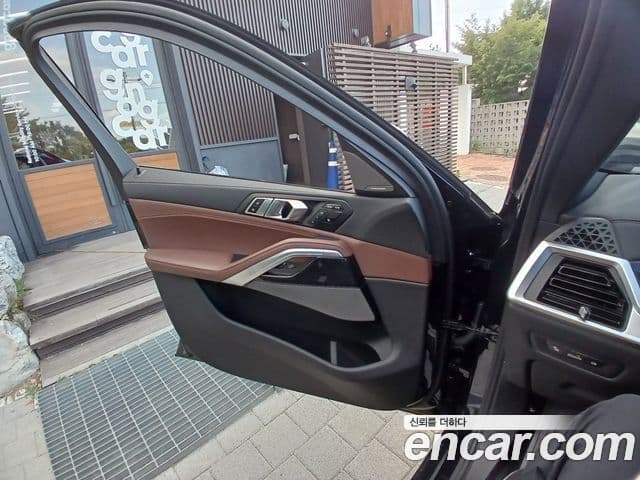 BMW X6 2025 — Şəkil 11/17