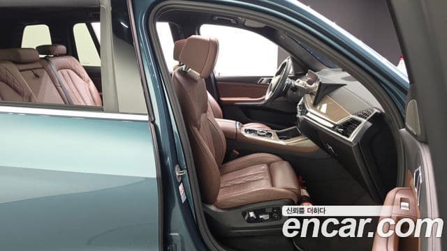 BMW X7 2023 — ფოტო 11/20