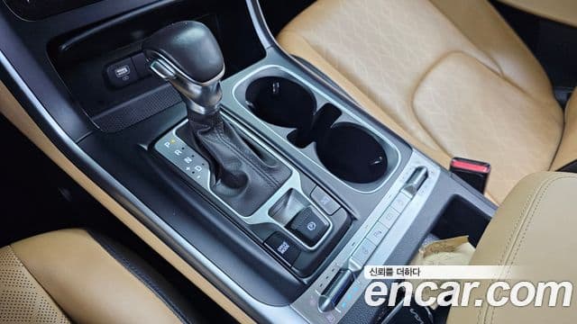 Kia Carnival 2023 — Фото 9/20