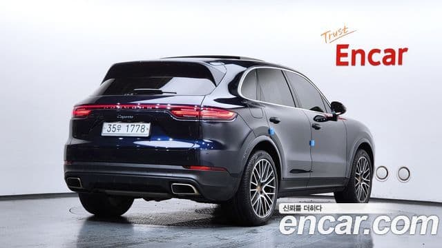 Porsche Cayenne 2019 — Фото 2/20