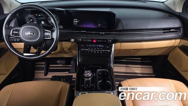 Kia Carnival 2021 — Фото 7/20