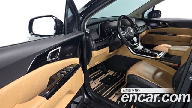Kia Carnival 2021 — Фото 10/20