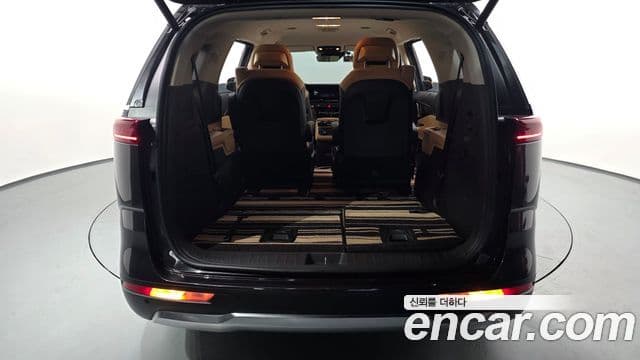 Kia Carnival 2021 — Фото 20/20