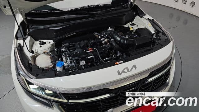 Kia Seltos 2022 — Şəkil 6/20