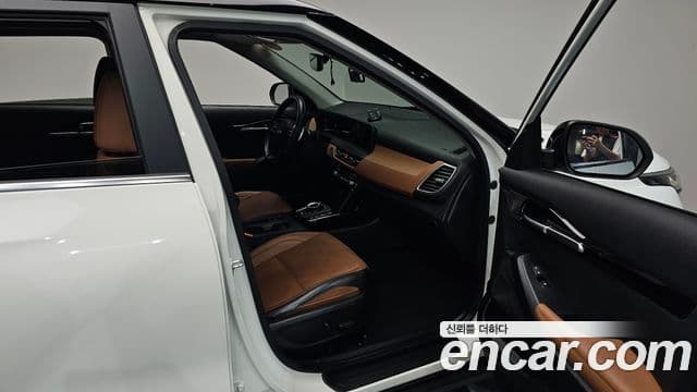 Kia Seltos 2022 — Şəkil 11/20