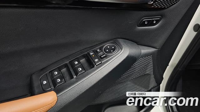 Kia Seltos 2022 — Şəkil 16/20