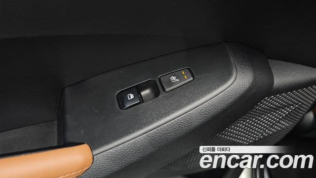 Kia Seltos 2022 — Şəkil 19/20