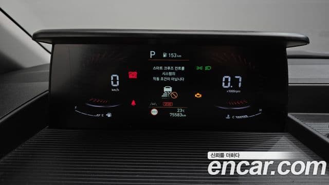Hyundai Staria 2021 — Фото 8/20