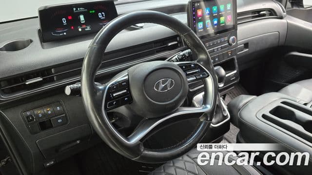 Hyundai Staria 2021 — Фото 12/20