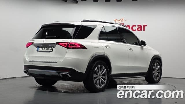 Mercedes-Benz GLE-Class 2023 — Şəkil 2/20