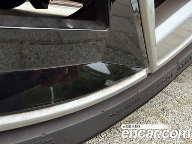 BMW 5 Series 2025 — ფოტო 14/15