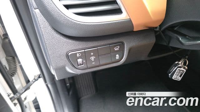 Kia Seltos 2023 — фото 20 из 20