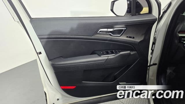 Kia Sportage 2025 — Photo 13/34