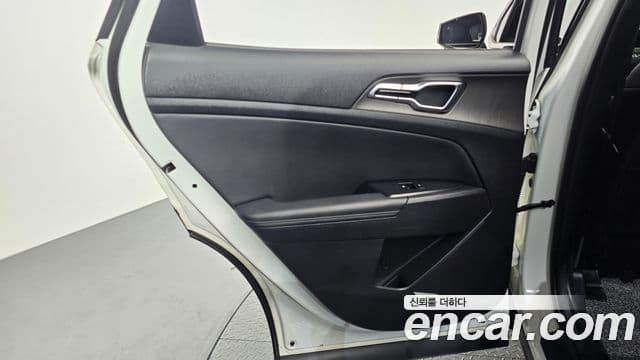 Kia Sportage 2025 — Photo 3/34