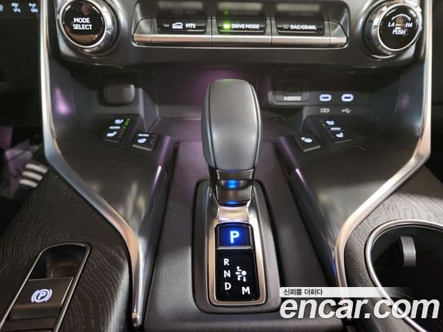 Lexus LX 2025 — Şəkil 17/20