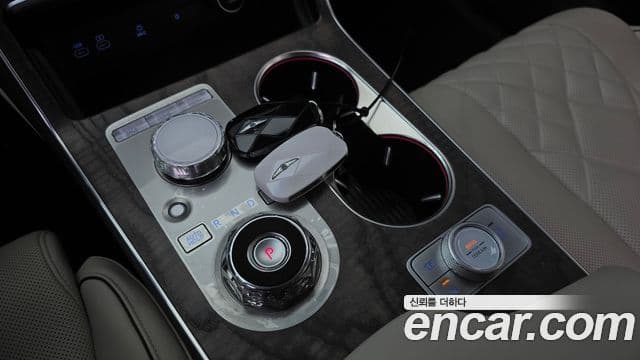 Genesis GV80 2024 — Şəkil 9/20