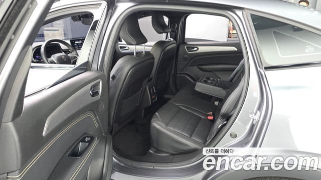 Renault Samsung Arkana 2024 — Фото 11/20