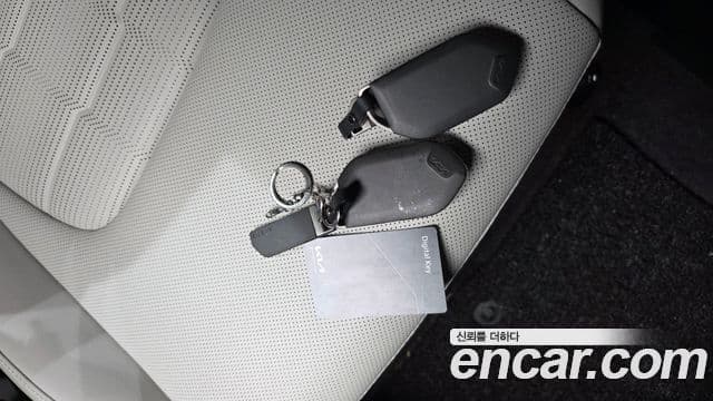 Kia Sportage 2025 — Photo 33/34