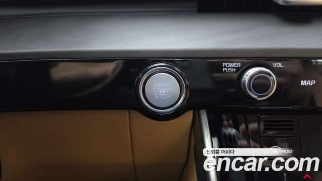 Kia Carnival 2021 — Фото 16/20