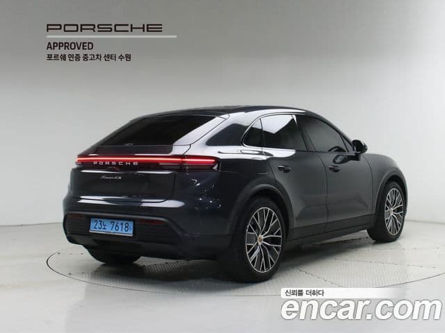 Porsche Macan EV 2025 — ფოტო 6/20