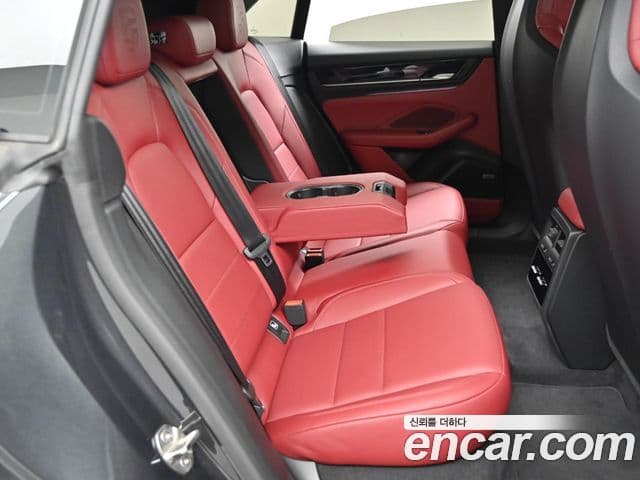 Porsche Macan EV 2025 — ფოტო 3/20