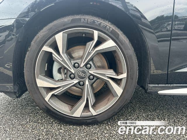 Audi A3 2025 — ფოტო 4/20
