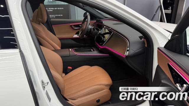 Mercedes-Benz E-Class 2025 — Фото 3/13
