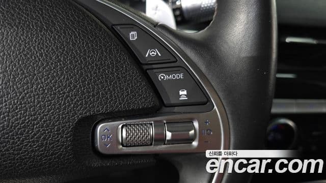 Genesis Electrified G80 2020 — ფოტო 15/20
