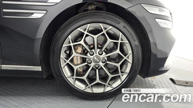 Genesis G80 2020 — Photo 20/30