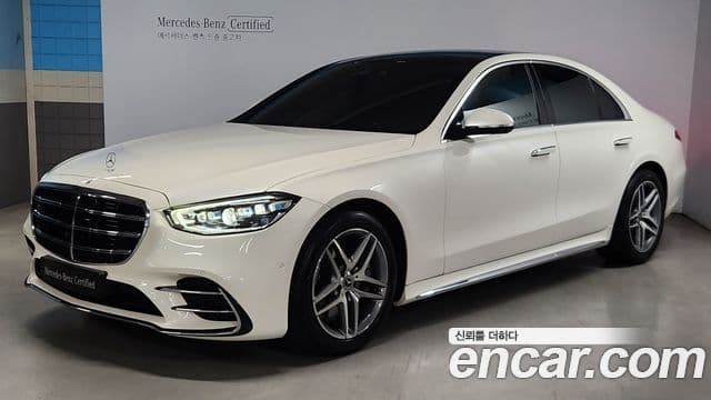 Mercedes-Benz S-Class 2022 — Photo 1/20