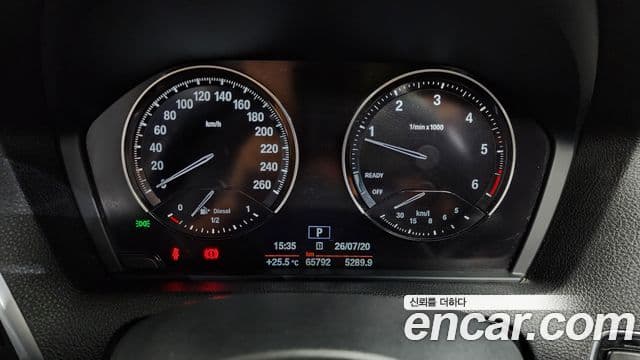 BMW 1 Series 2018 — Şəkil 8/20