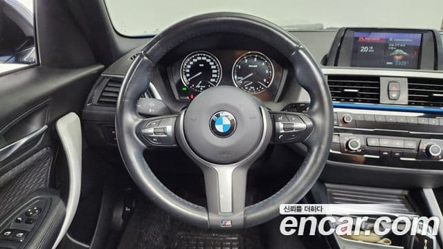 BMW 1 Series 2018 — Şəkil 12/20