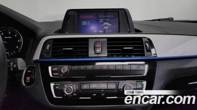BMW 1 Series 2018 — Şəkil 13/20