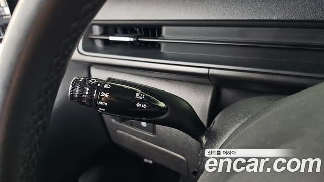 Hyundai Staria 2022 — ფოტო 17/20