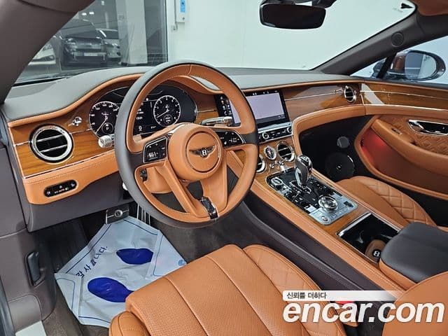 Bentley Continental GT 2020 — Şəkil 9/20