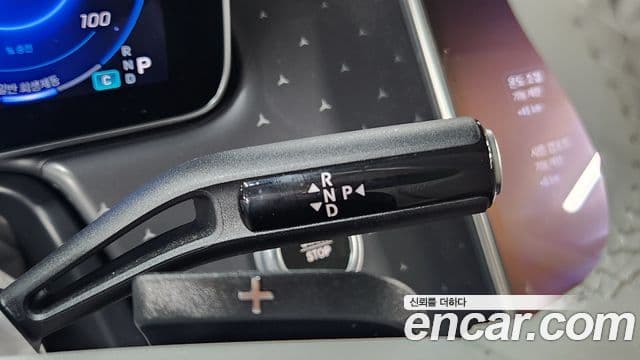Mercedes-Benz EQE 2024 — ფოტო 7/20