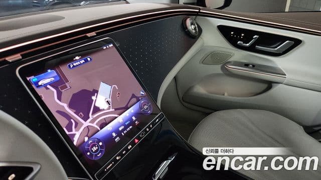Mercedes-Benz EQE 2024 — ფოტო 5/20
