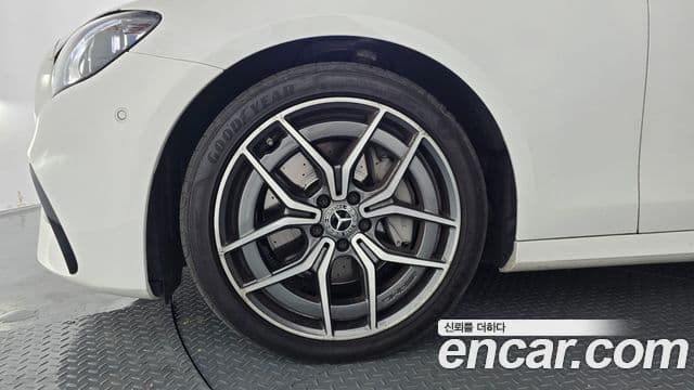Mercedes-Benz E-Class 2020 — Şəkil 5/20