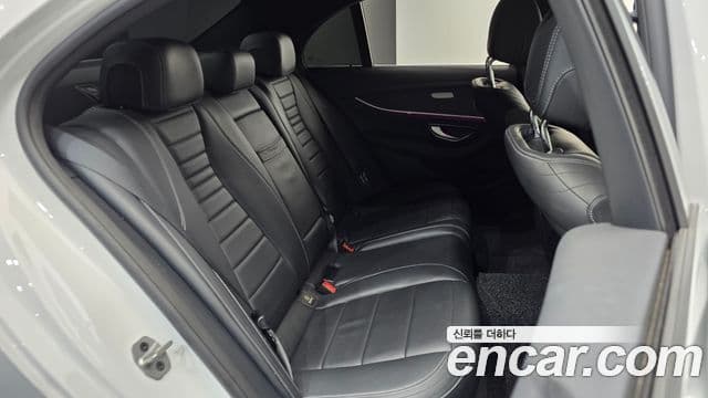 Mercedes-Benz E-Class 2020 — Şəkil 11/20